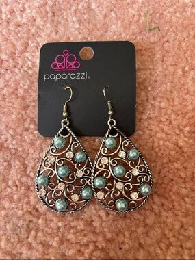 paparazzi Aqua Teardrop Filigree Earrings with Crystal Accents